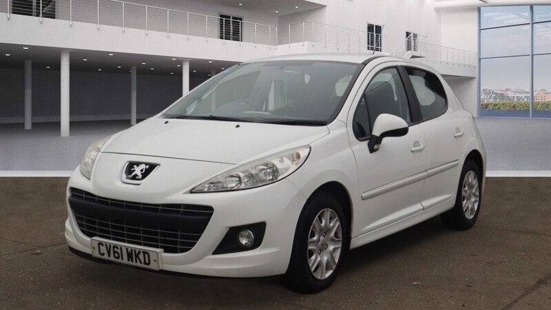 View PEUGEOT 207 HDI ACTIVE