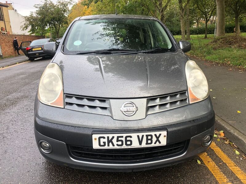 View NISSAN NOTE SE